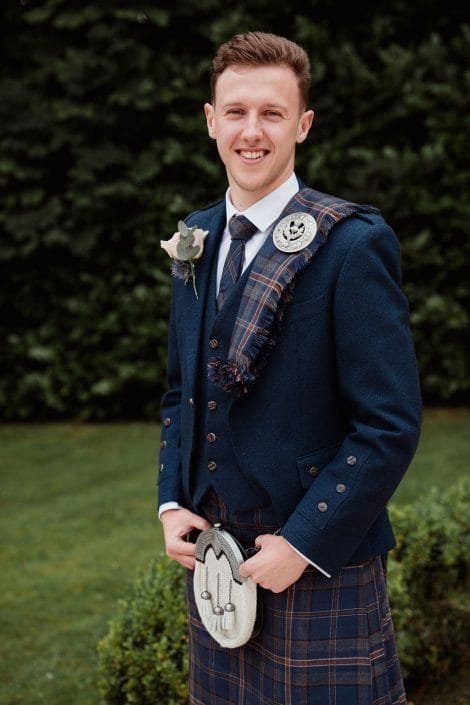 Dalmeny Park Wedding Photographer